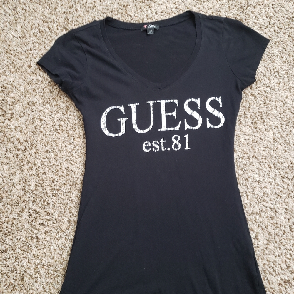 Short sleeve GUESS top